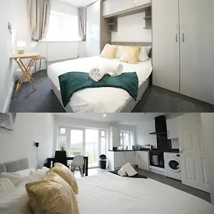the-hatton-rooms.brighton-hotels-england.com/